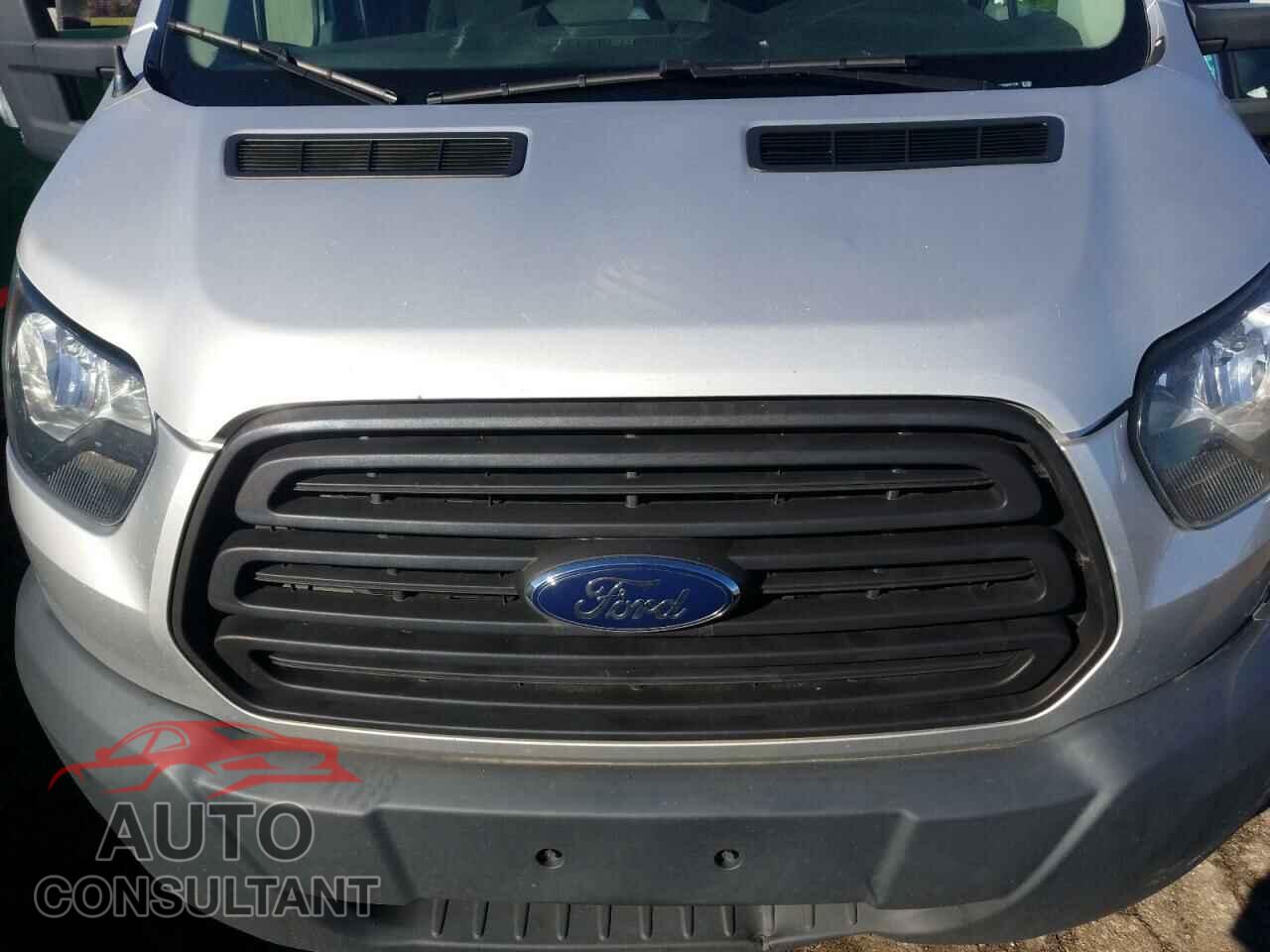 FORD TRANSIT CO 2017 - 1FTYR2CM3HKA01159