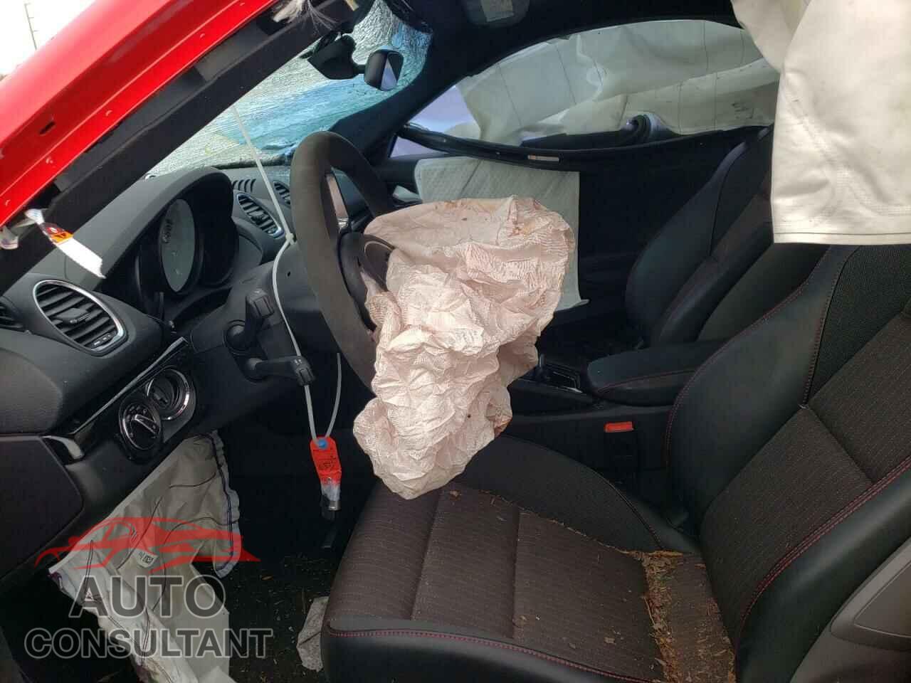 PORSCHE CAYMAN 2021 - WP0AA2A82MS260301