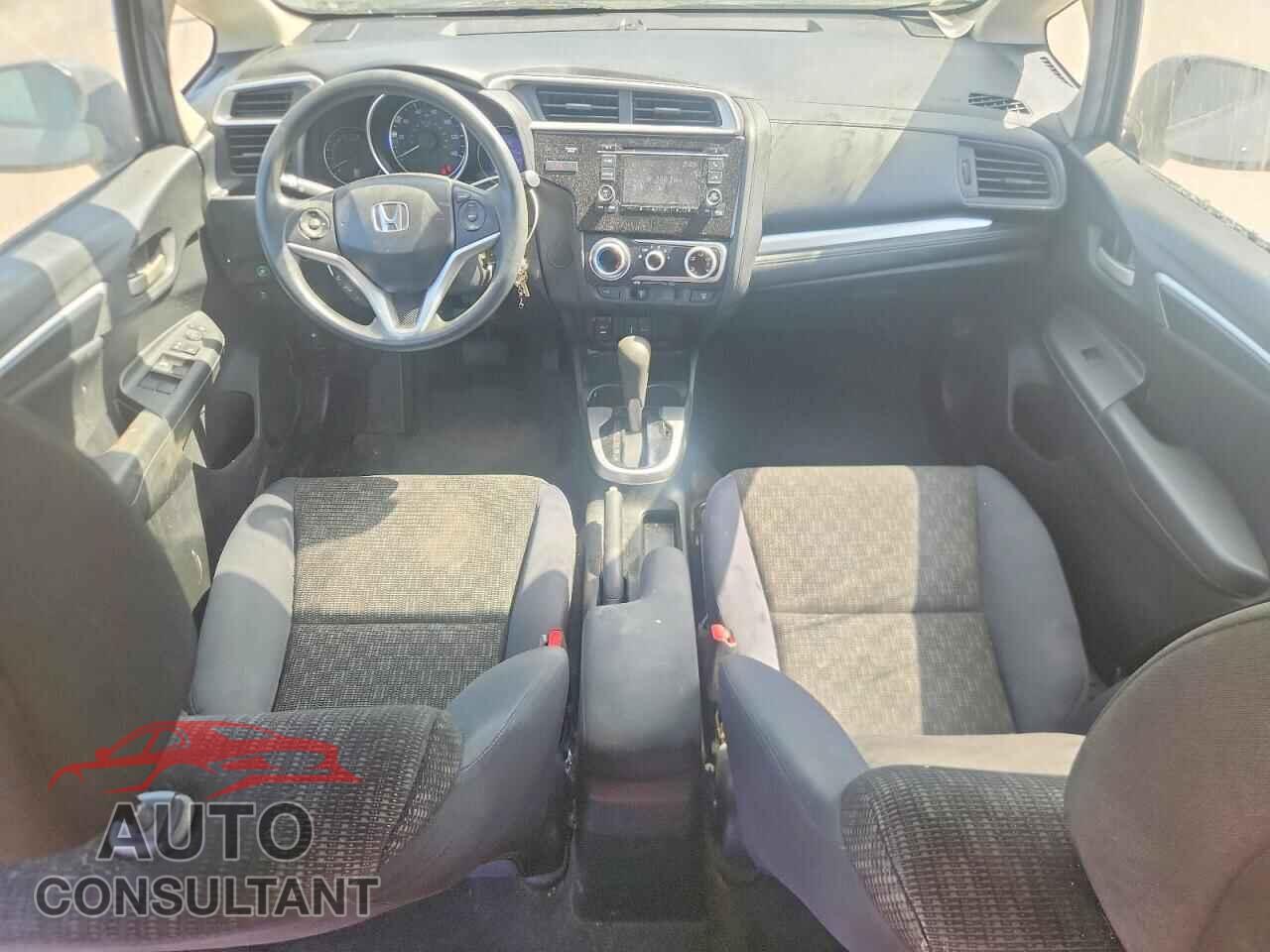 HONDA FIT 2017 - JHMGK5H52HS022019