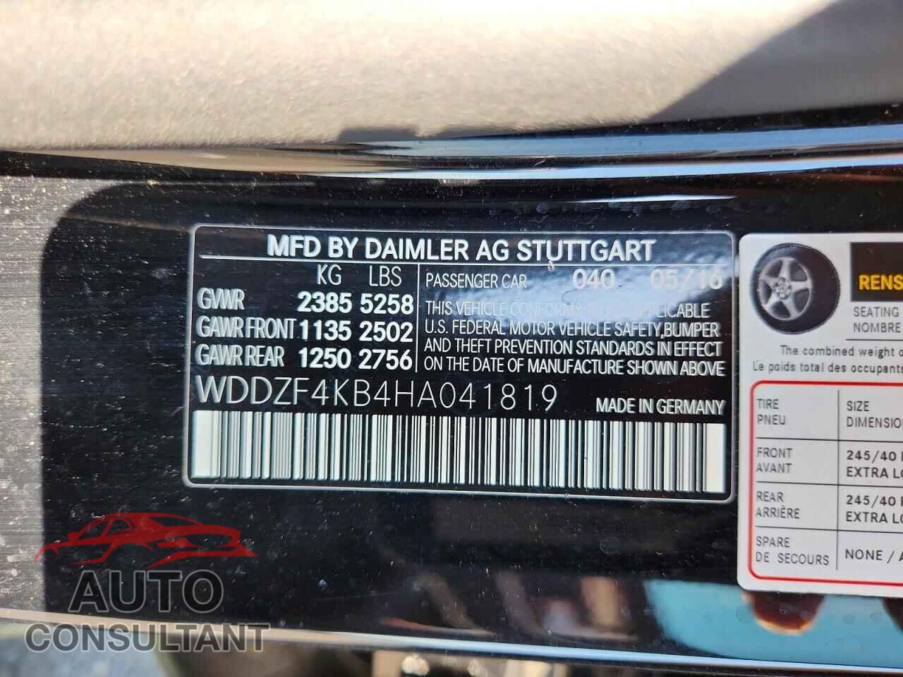 MERCEDES-BENZ E-CLASS 2017 - WDDZF4KB4HA041819
