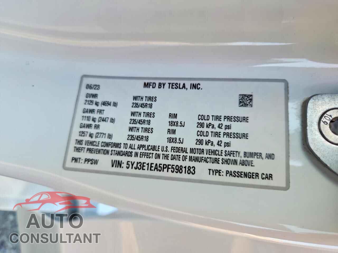TESLA MODEL 3 2023 - 5YJ3E1EA5PF598183