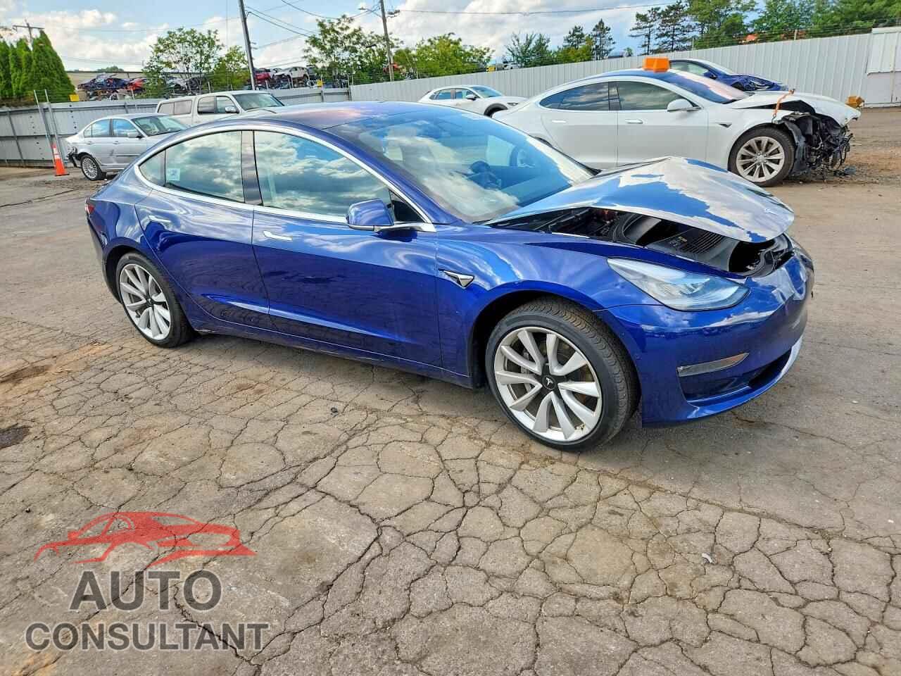 TESLA MODEL 3 2018 - 5YJ3E1EA8JF032168