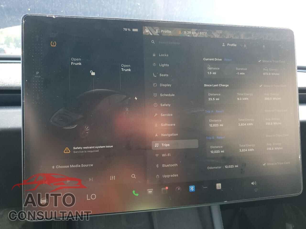 TESLA MODEL 3 2024 - 5YJ3E1EA1RF749359