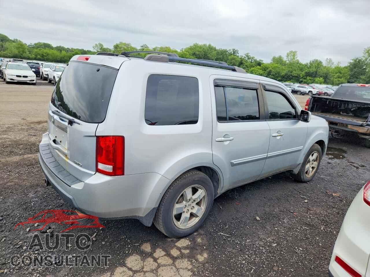 HONDA PILOT 2011 - 5FNYF4H54BB017736