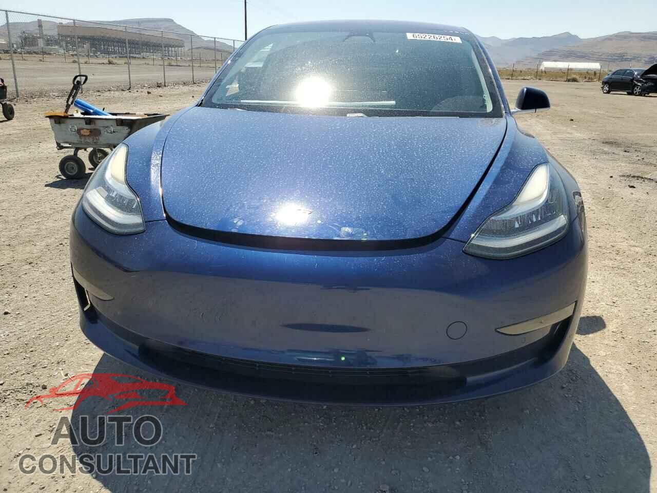 TESLA MODEL 3 2017 - 5YJ3E1EA7HF002024