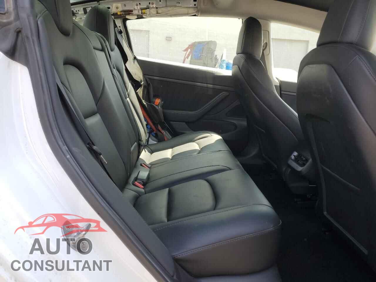 TESLA MODEL 3 2021 - 5YJ3E1EA0MF940425