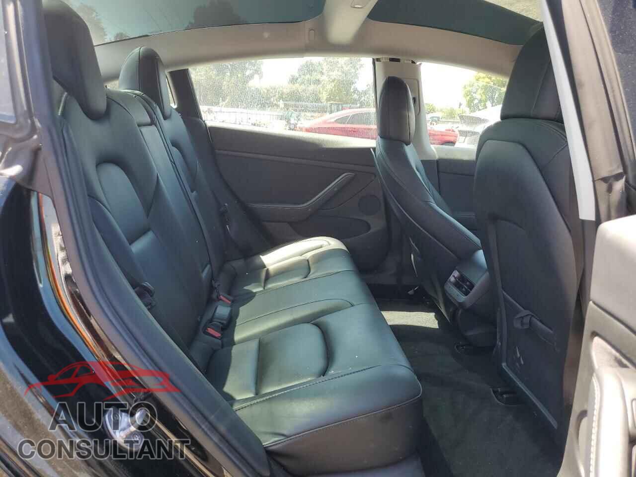 TESLA MODEL 3 2022 - 5YJ3E1EA2NF294208
