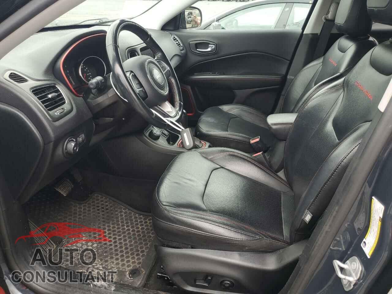 JEEP COMPASS 2018 - 3C4NJDDB2JT206950