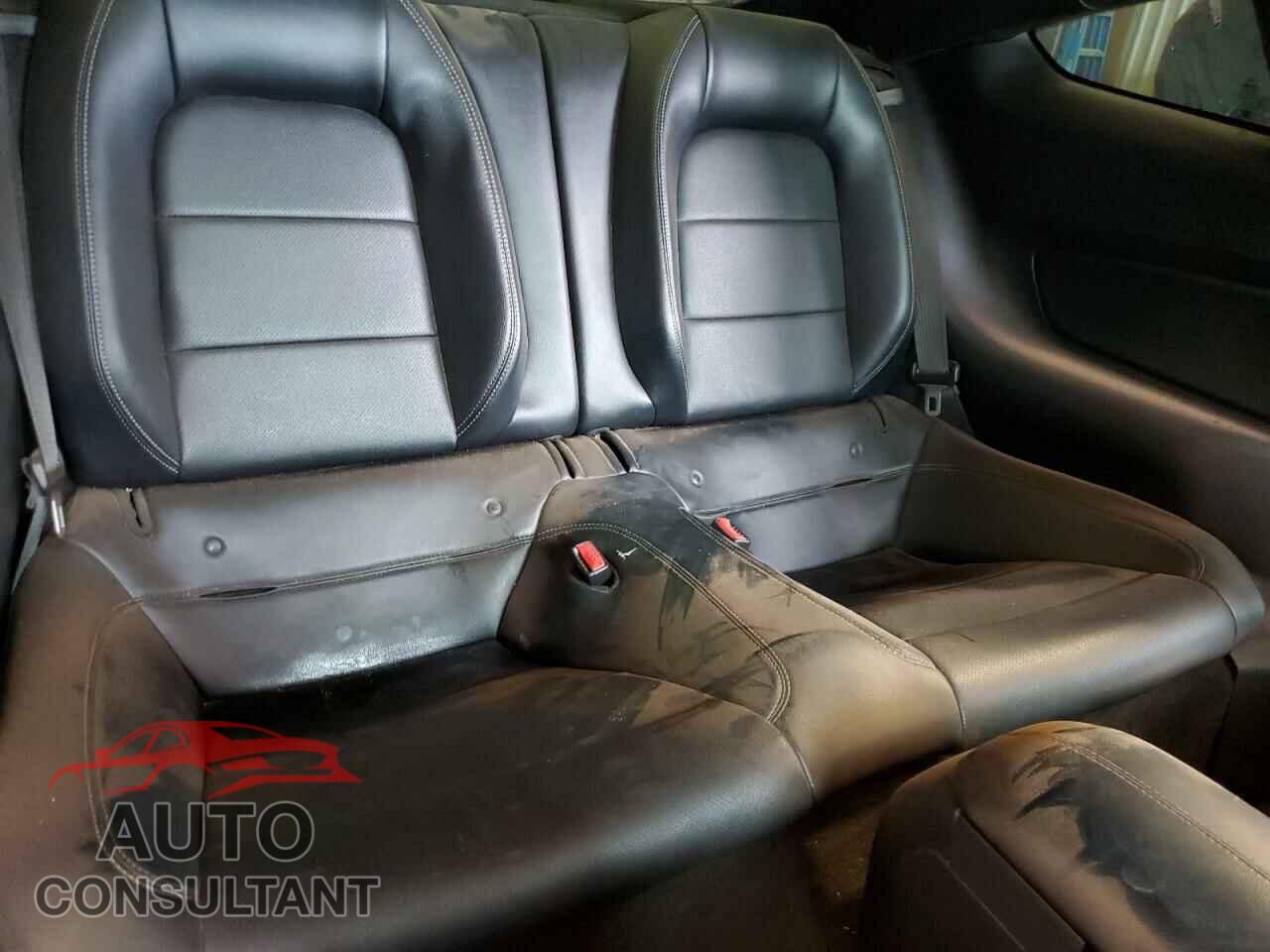 FORD MUSTANG 2017 - 1FA6P8CF5H5244266