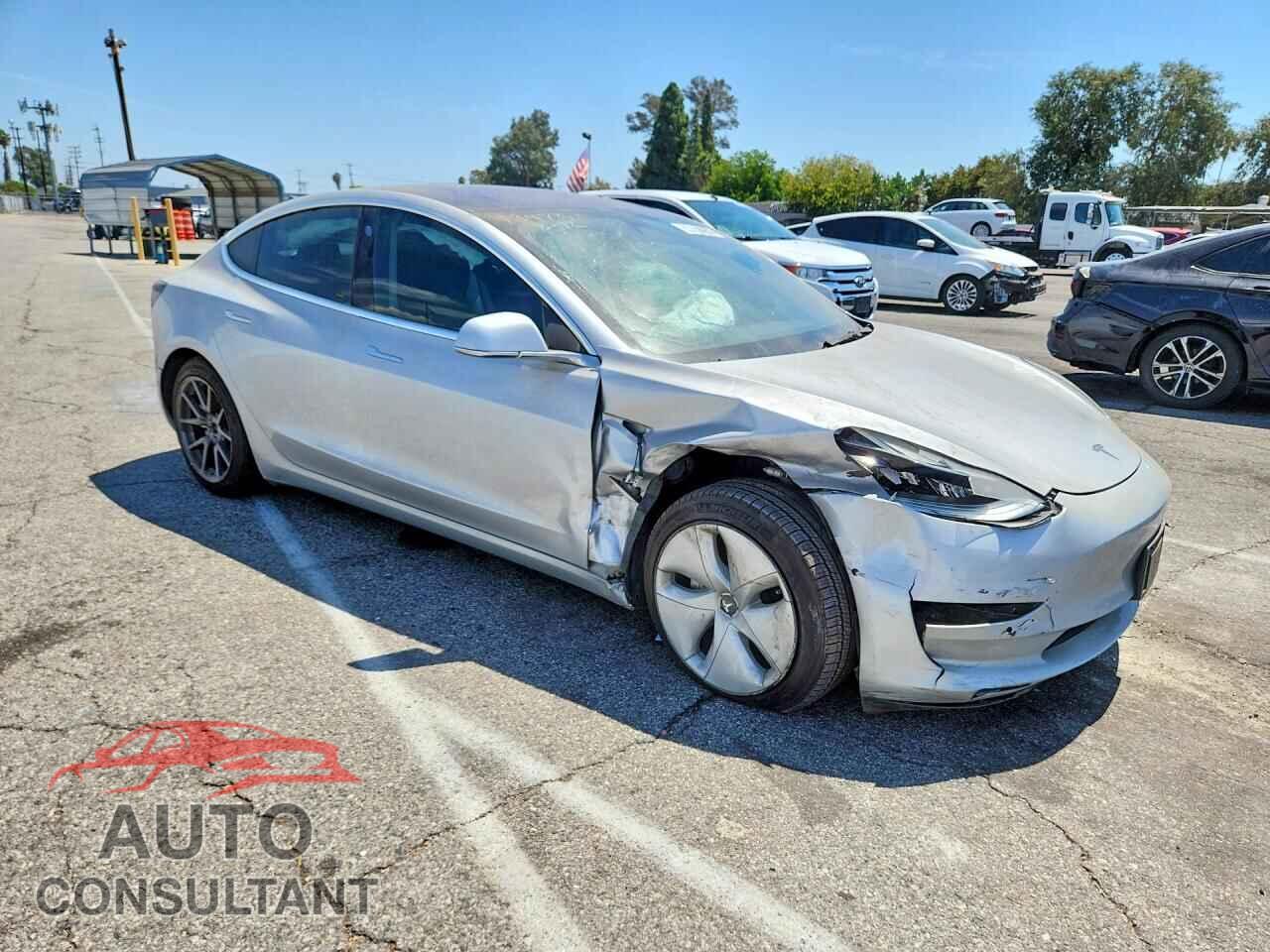 TESLA MODEL 3 2018 - 5YJ3E1EA4JF095347
