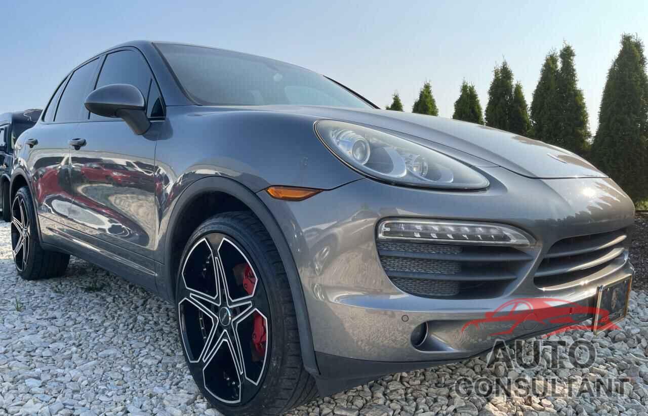 PORSCHE CAYENNE 2011 - WP1AB2A22BLA47332