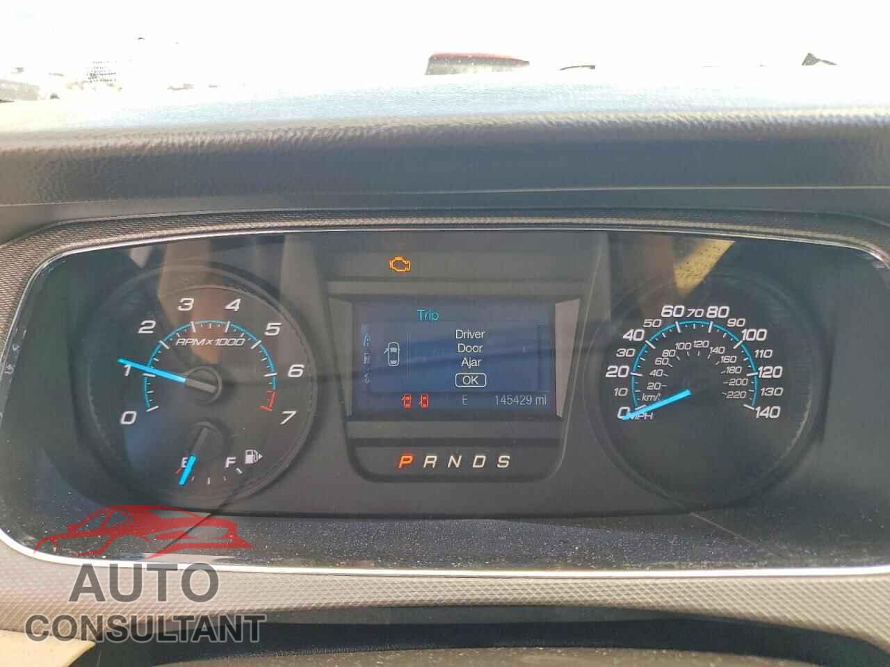 FORD TAURUS 2017 - 1FAHP2D83HG130065