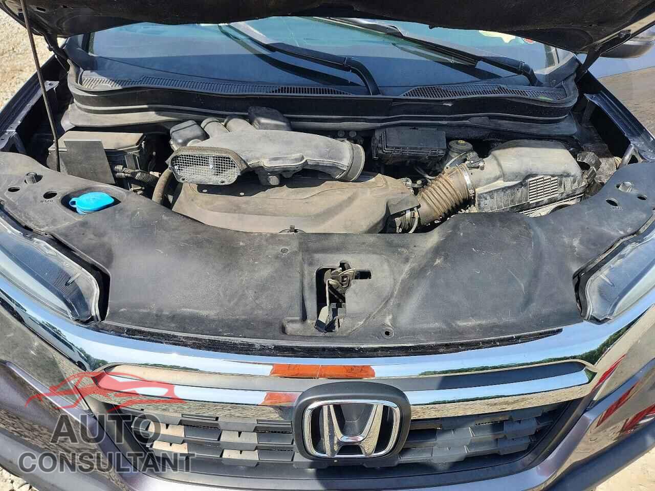 HONDA RIDGELINE 2017 - 5FPYK3F60HB007013