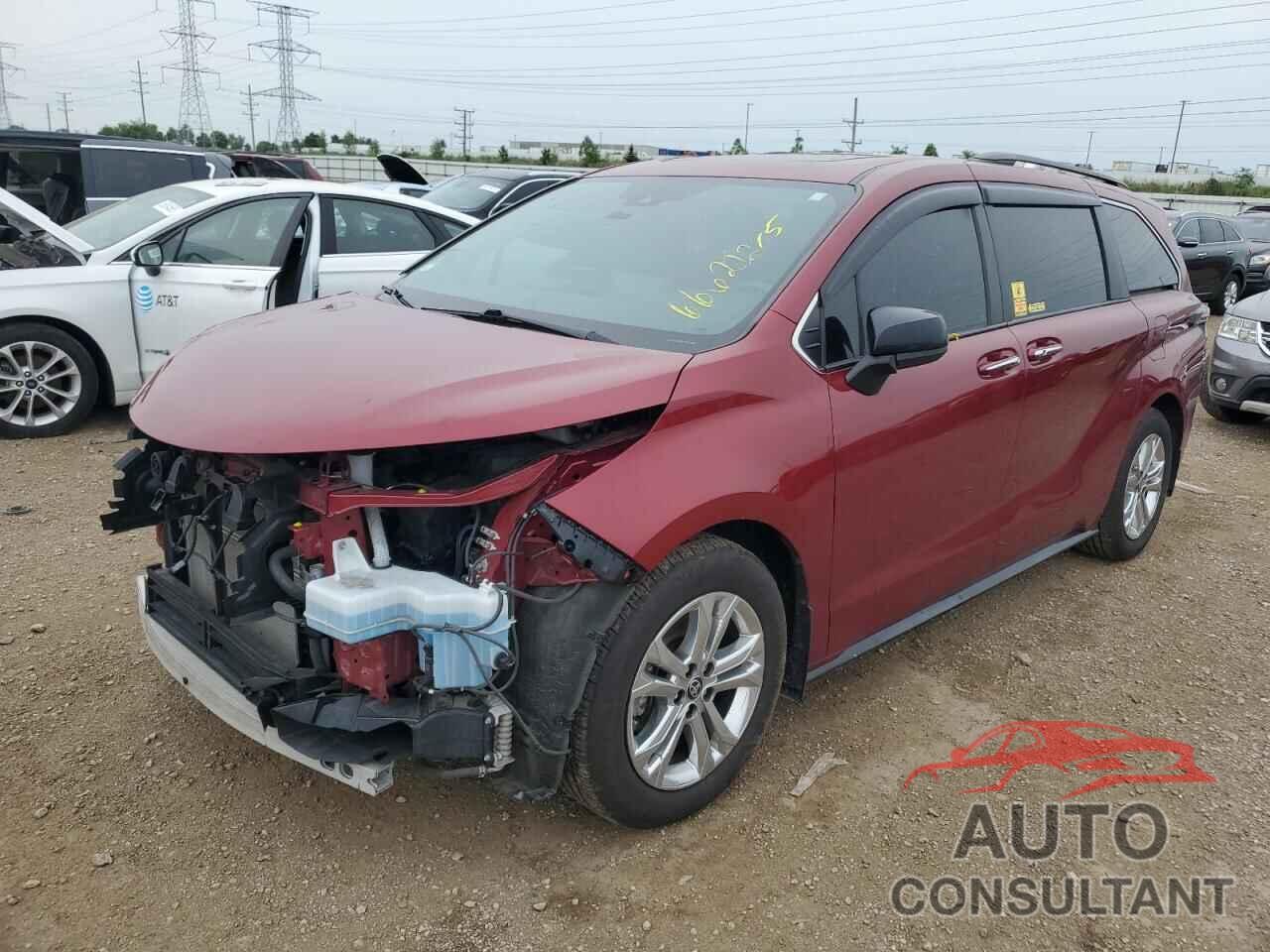 TOYOTA SIENNA 2022 - 5TDXSKFC7NS072386