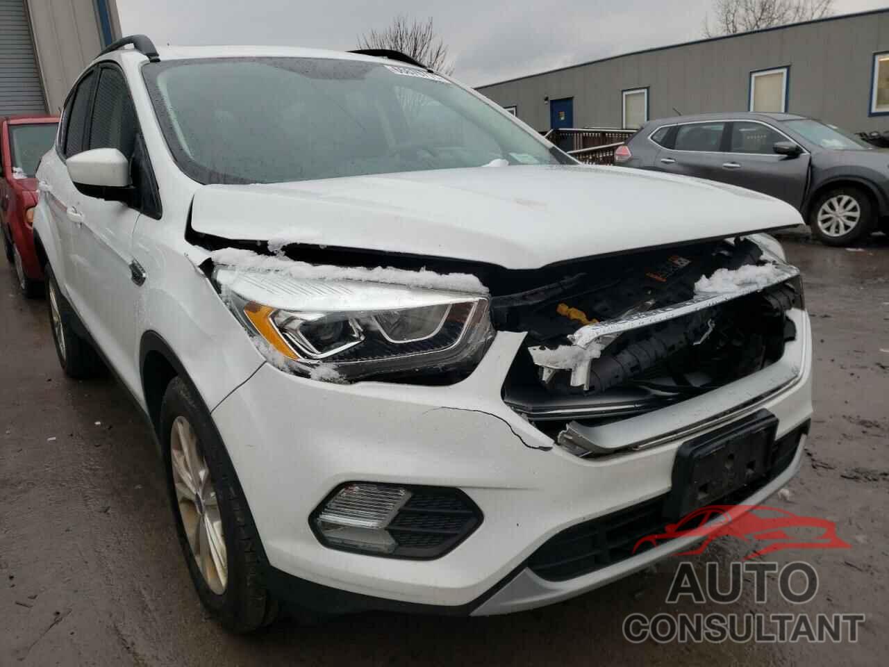 FORD ESCAPE 2017 - 1FMCU9G94HUB25402