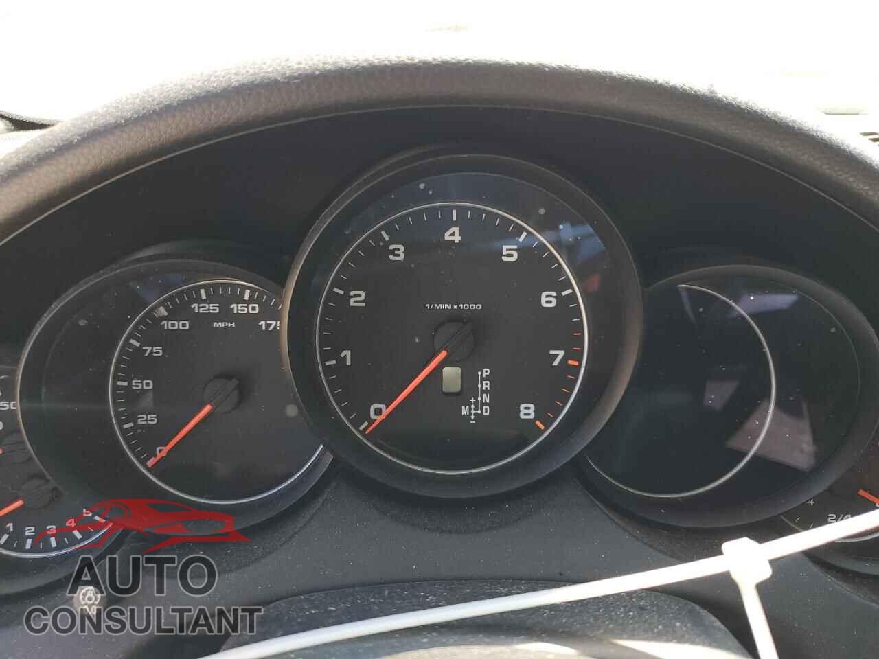 PORSCHE CAYENNE 2017 - WP1AA2A28HKA89859