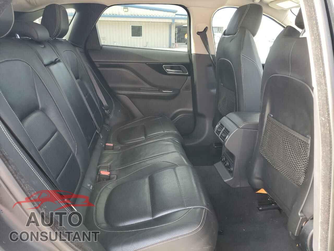 JAGUAR F-PACE 2018 - SADCL2EV3JA267976
