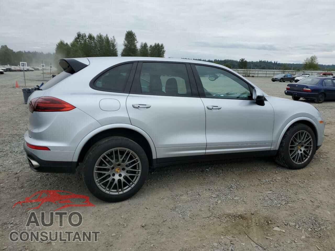 PORSCHE CAYENNE 2017 - WP1AA2A25HKA87454
