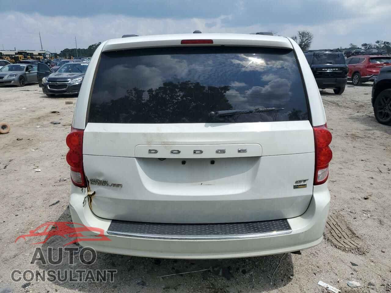 DODGE CARAVAN 2018 - 2C4RDGEG8JR250331