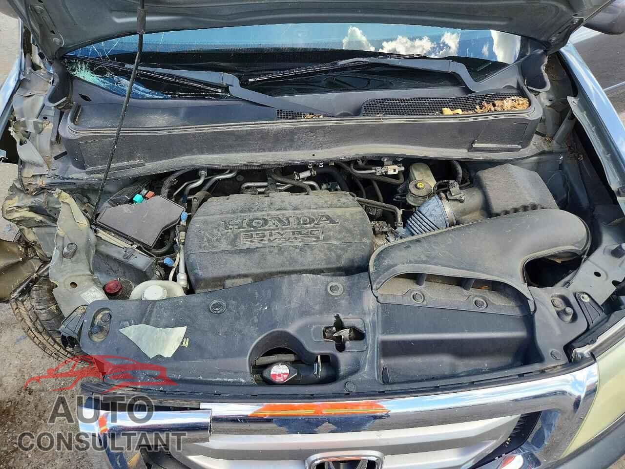 HONDA PILOT 2011 - 5FNYF4H50BB036316
