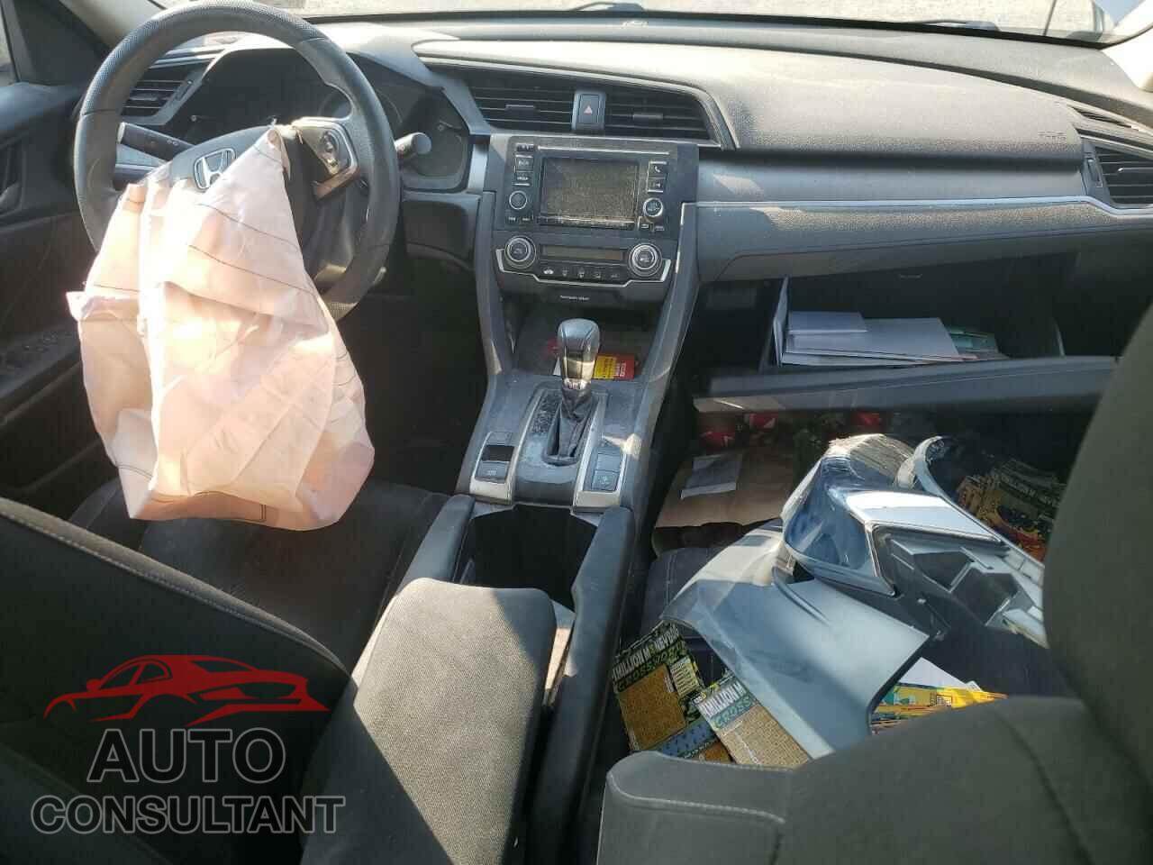 HONDA CIVIC 2017 - 2HGFC2F55HH566468