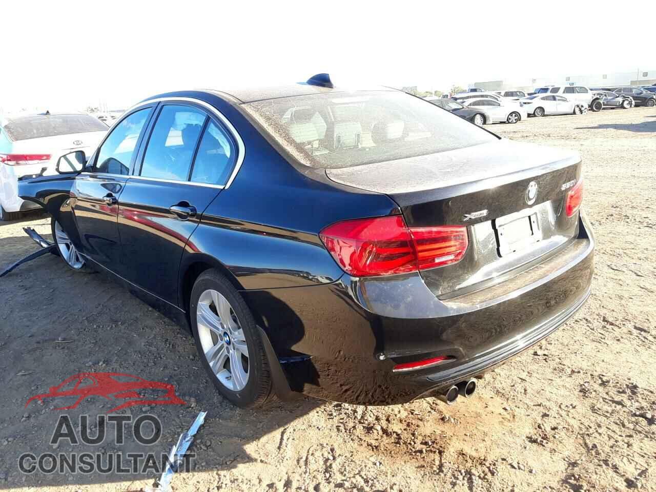 BMW 3 SERIES 2018 - WBA8D9C53JEM33476