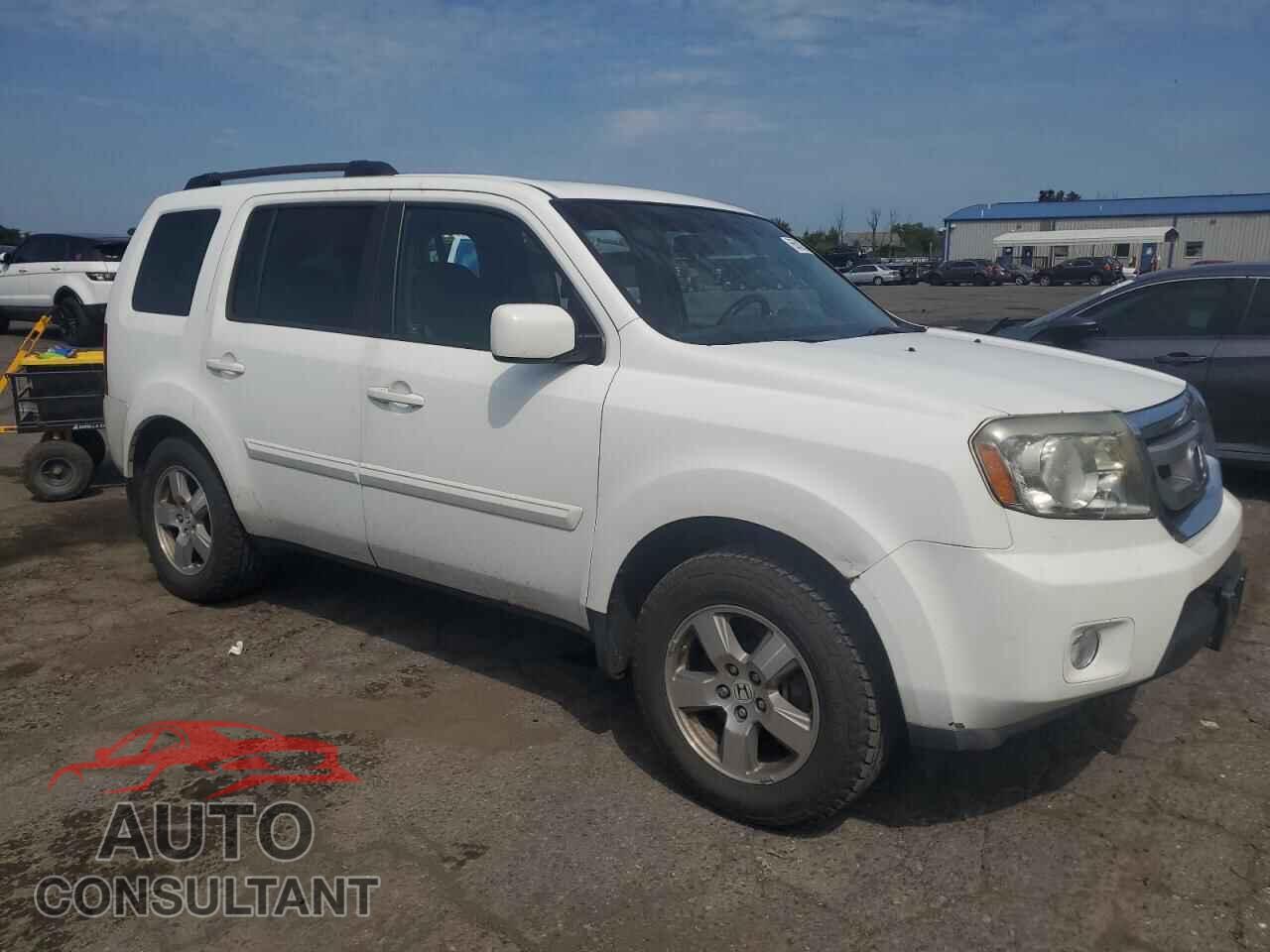 HONDA PILOT 2011 - 5FNYF4H43BB048175