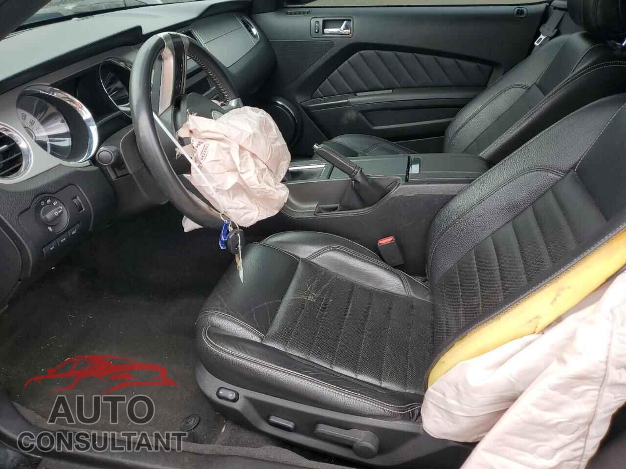 FORD MUSTANG 2012 - 1ZVBP8FF8C5268460