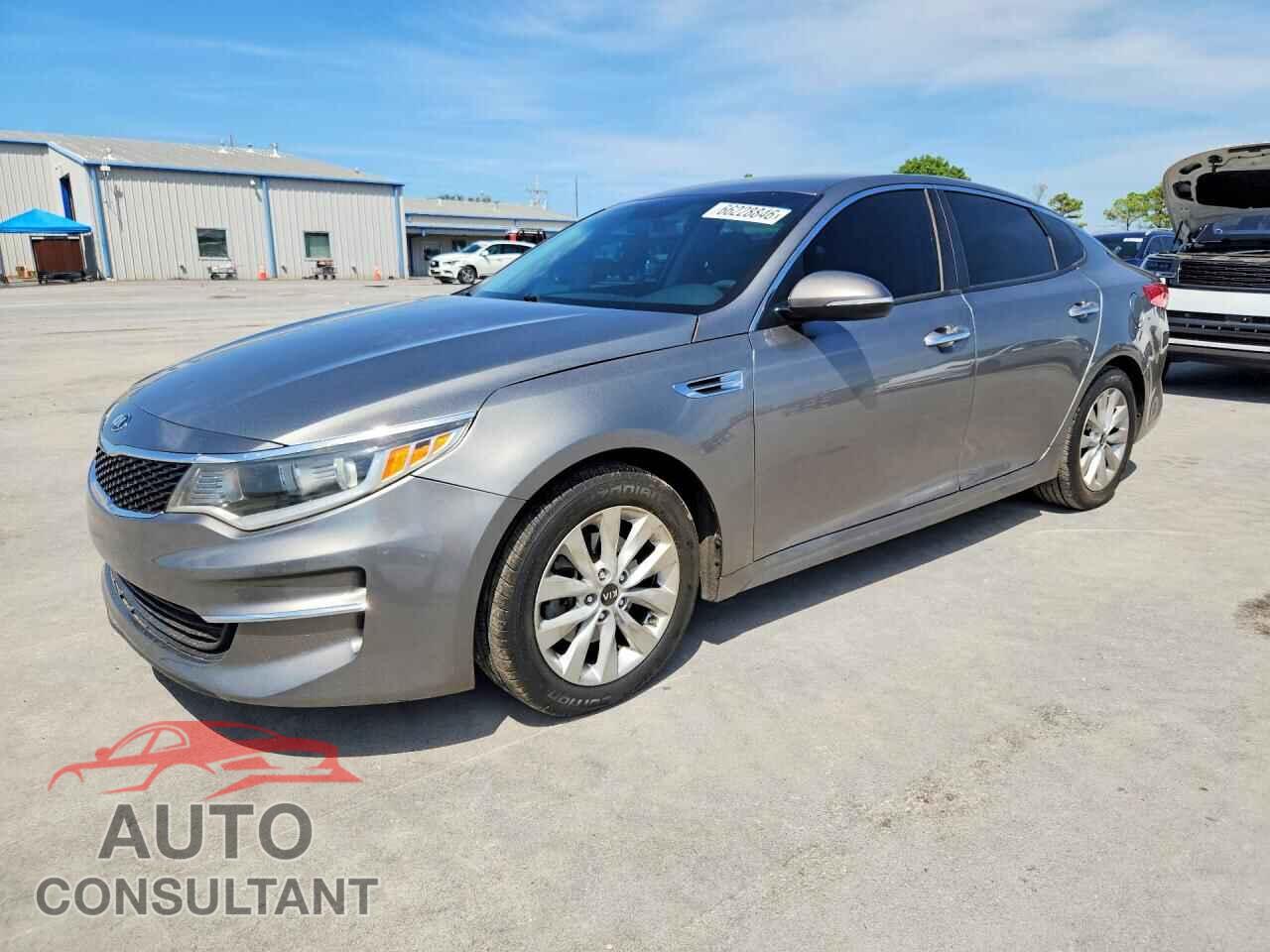 KIA OPTIMA 2016 - 5XXGT4L36GG002010