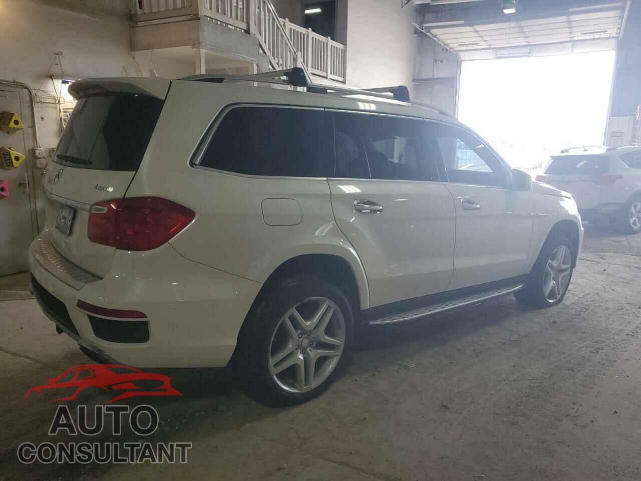 MERCEDES-BENZ GL-CLASS 2013 - 4JGDF7DE8DA198319