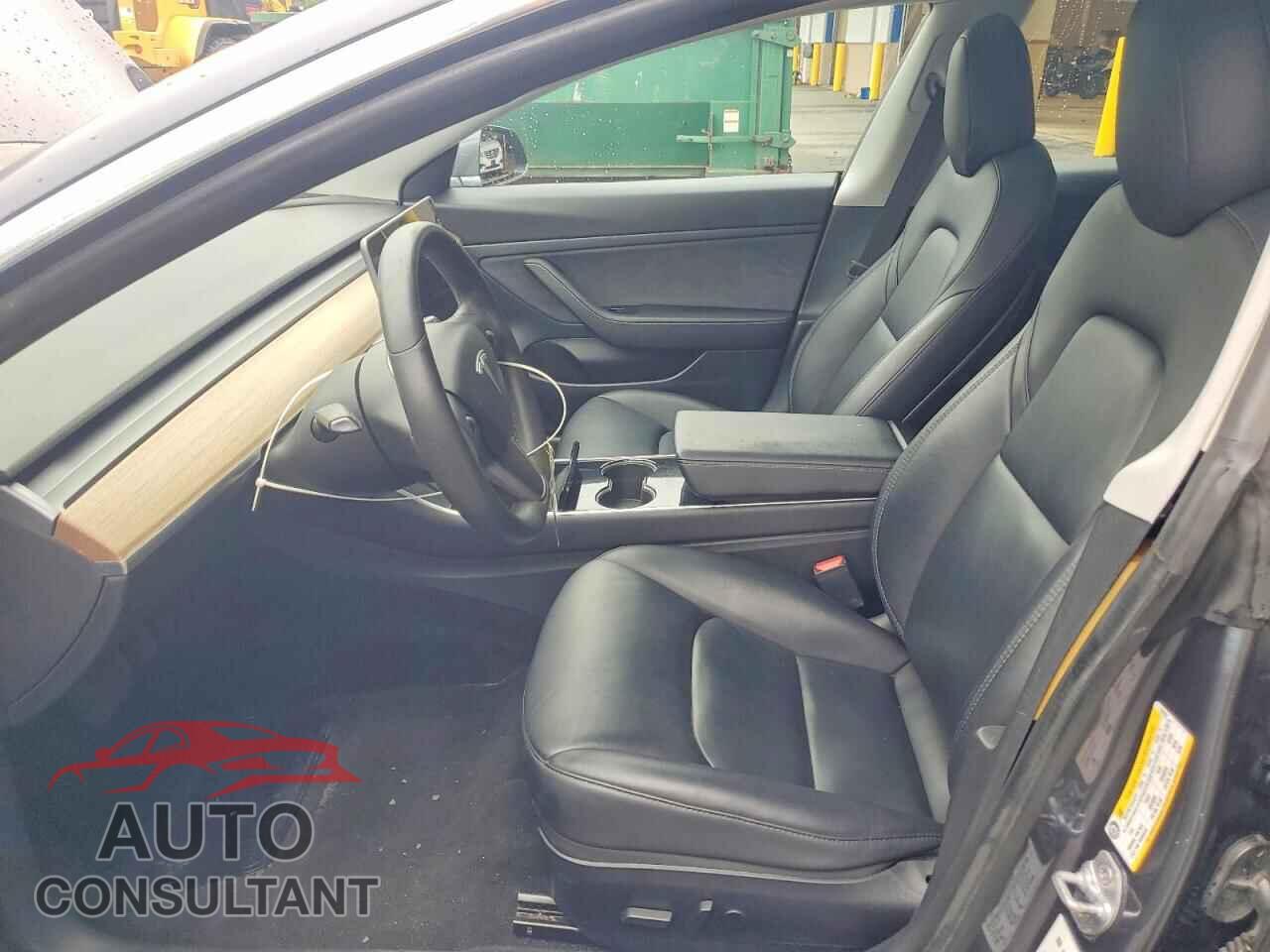 TESLA MODEL 3 2020 - 5YJ3E1EA2LF739320