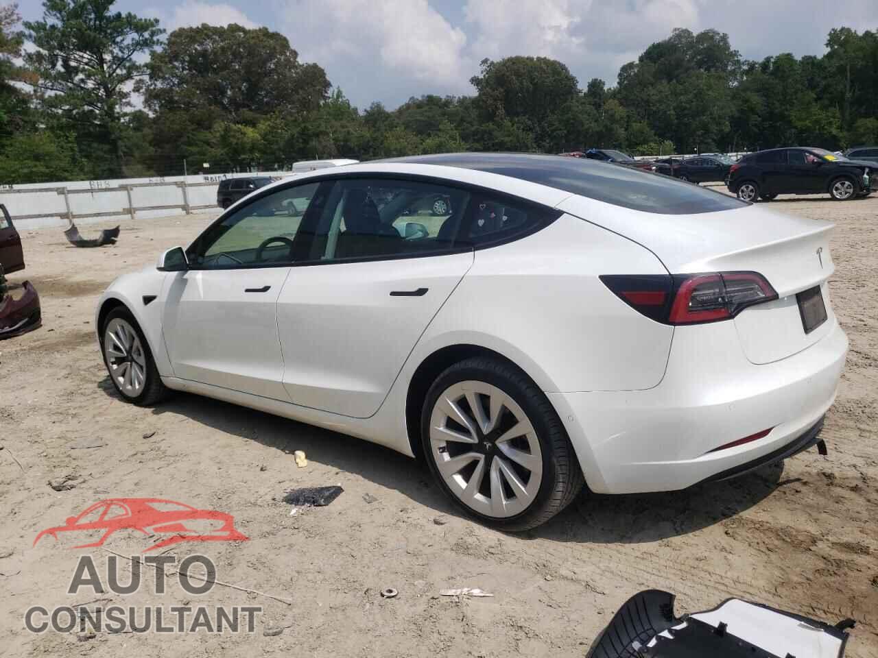 TESLA MODEL 3 2022 - 5YJ3E1EA4NF369930