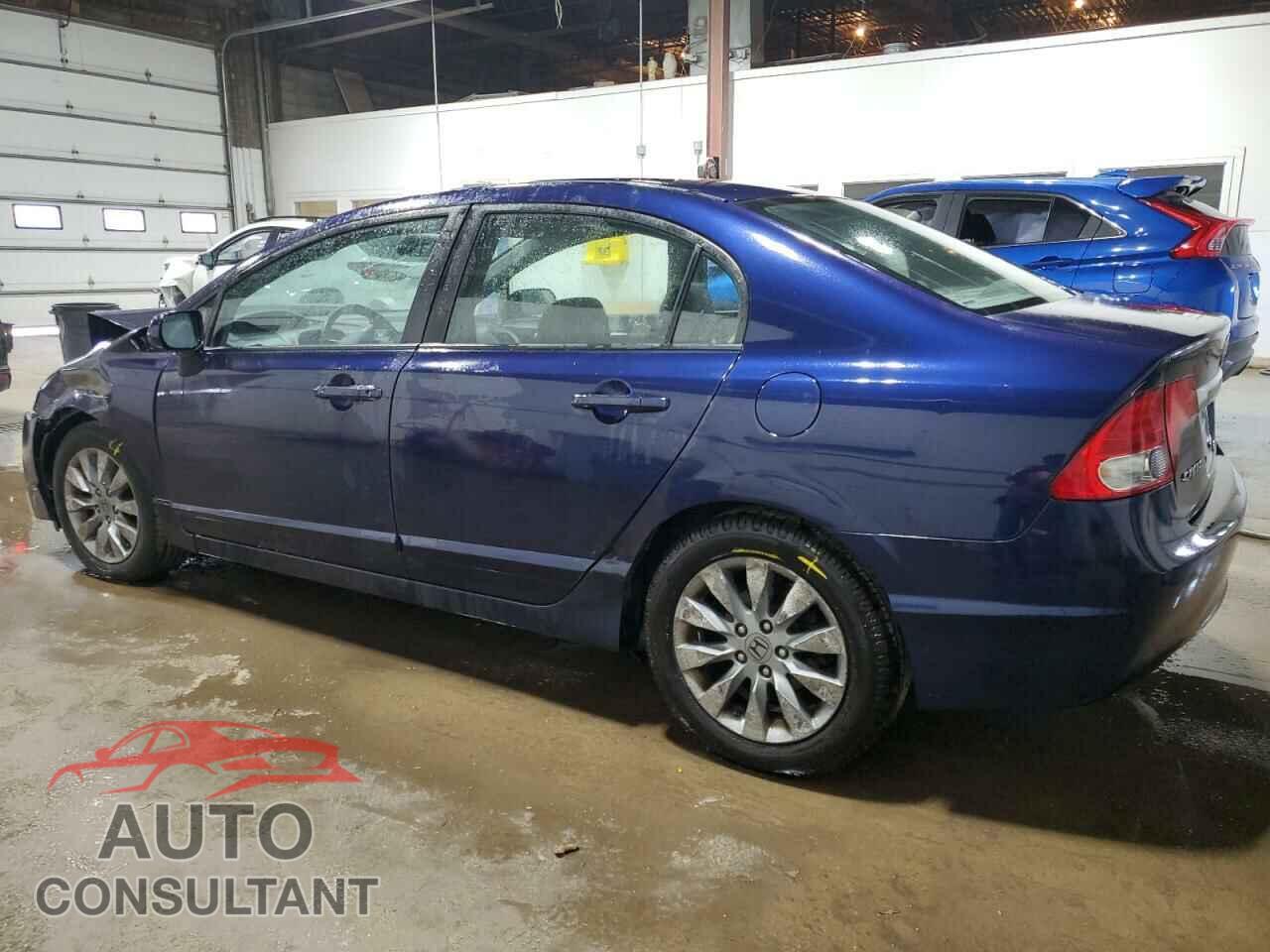 HONDA CIVIC 2010 - 19XFA1F8XAE005435
