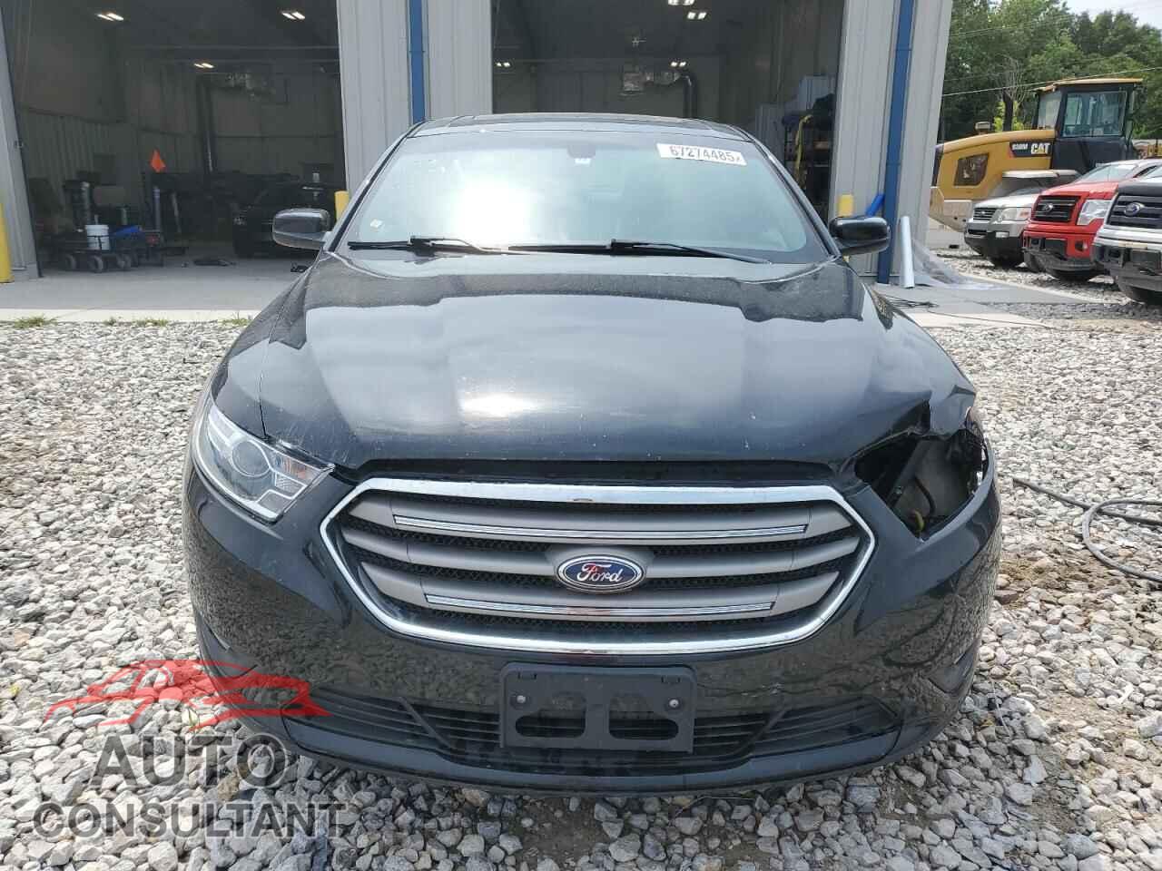 FORD TAURUS 2014 - 1FAHP2E80EG102105