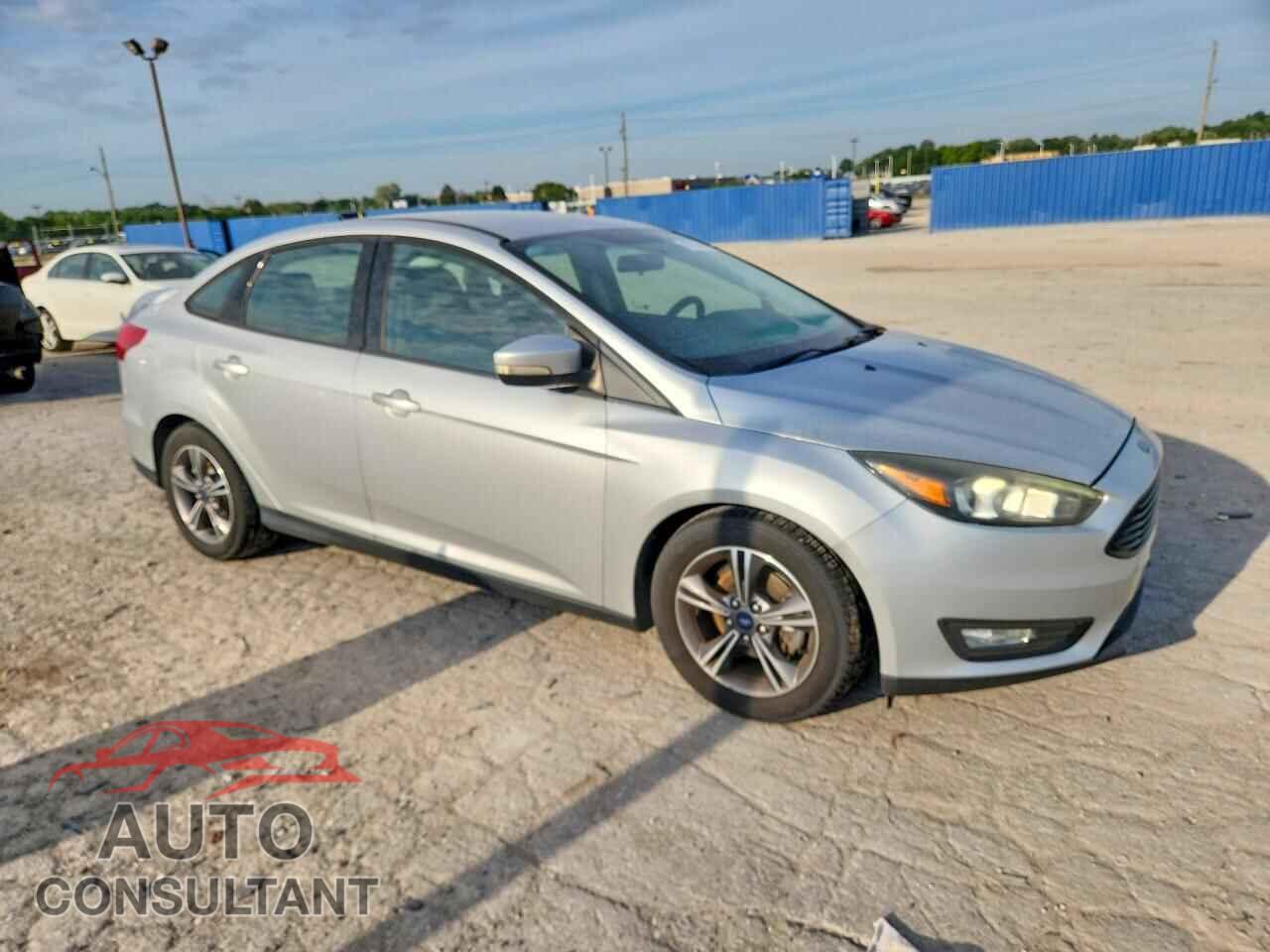 FORD FOCUS 2017 - 1FADP3FE8HL289825