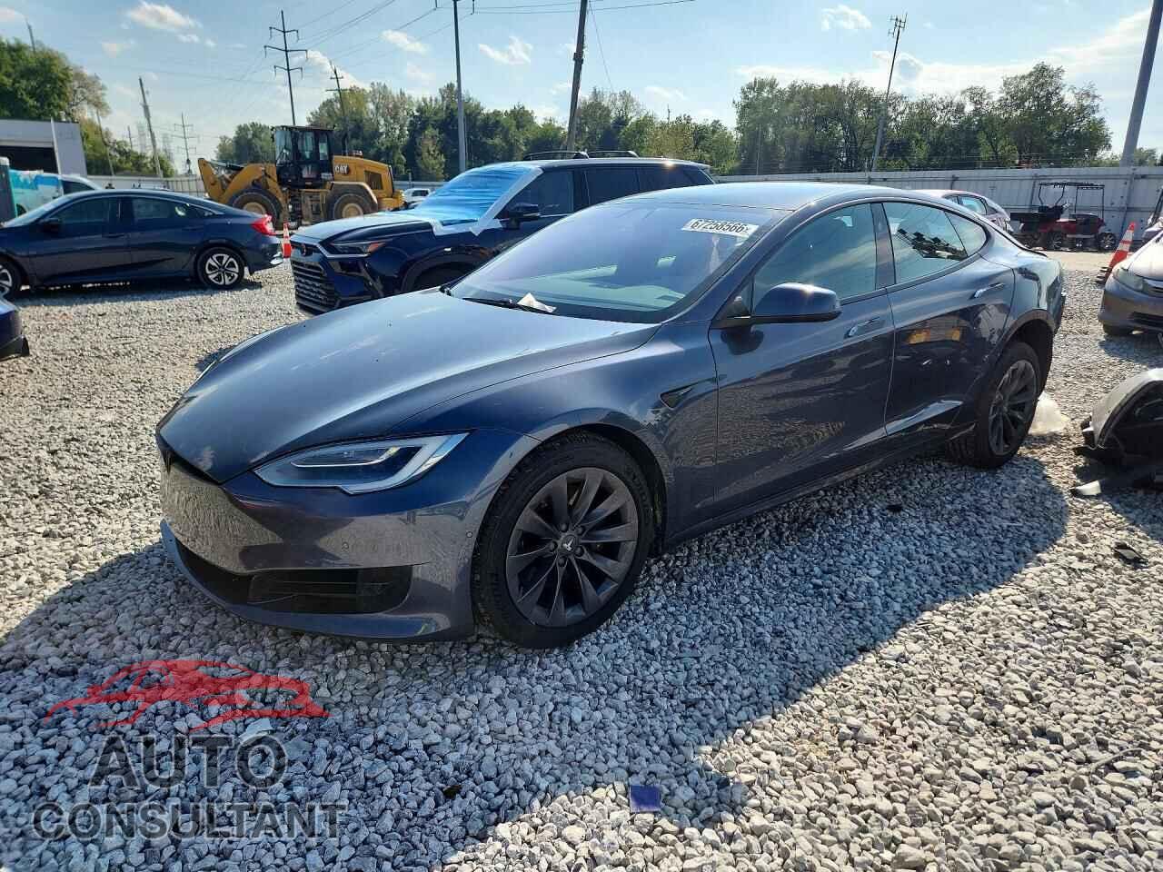 TESLA MODEL S 2020 - 5YJSA1E22LF397576