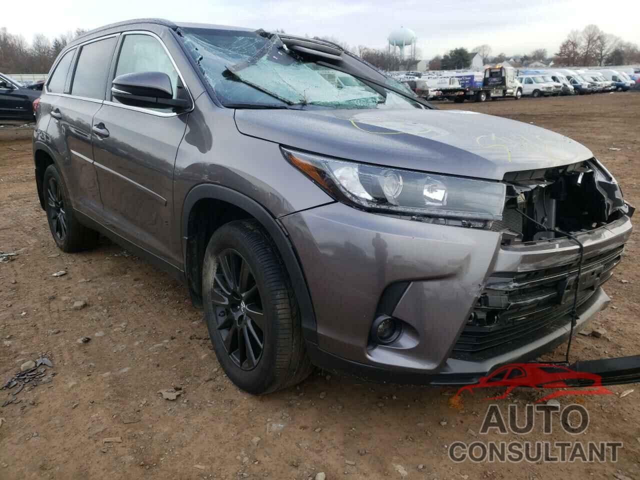 TOYOTA HIGHLANDER 2019 - 5TDJZRFH7KS590001