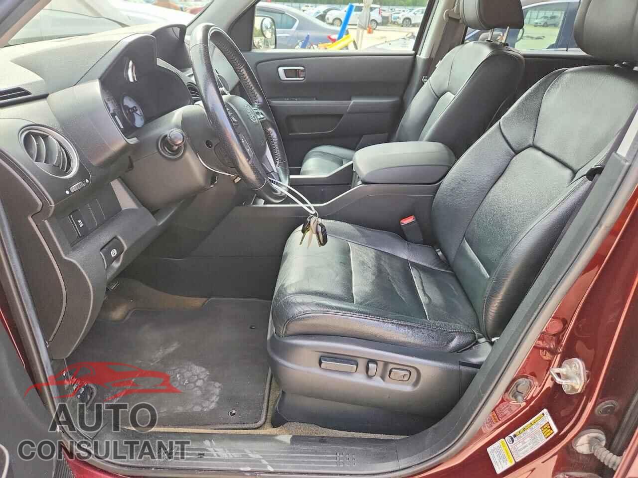 HONDA PILOT 2013 - 5FNYF4H79DB046055