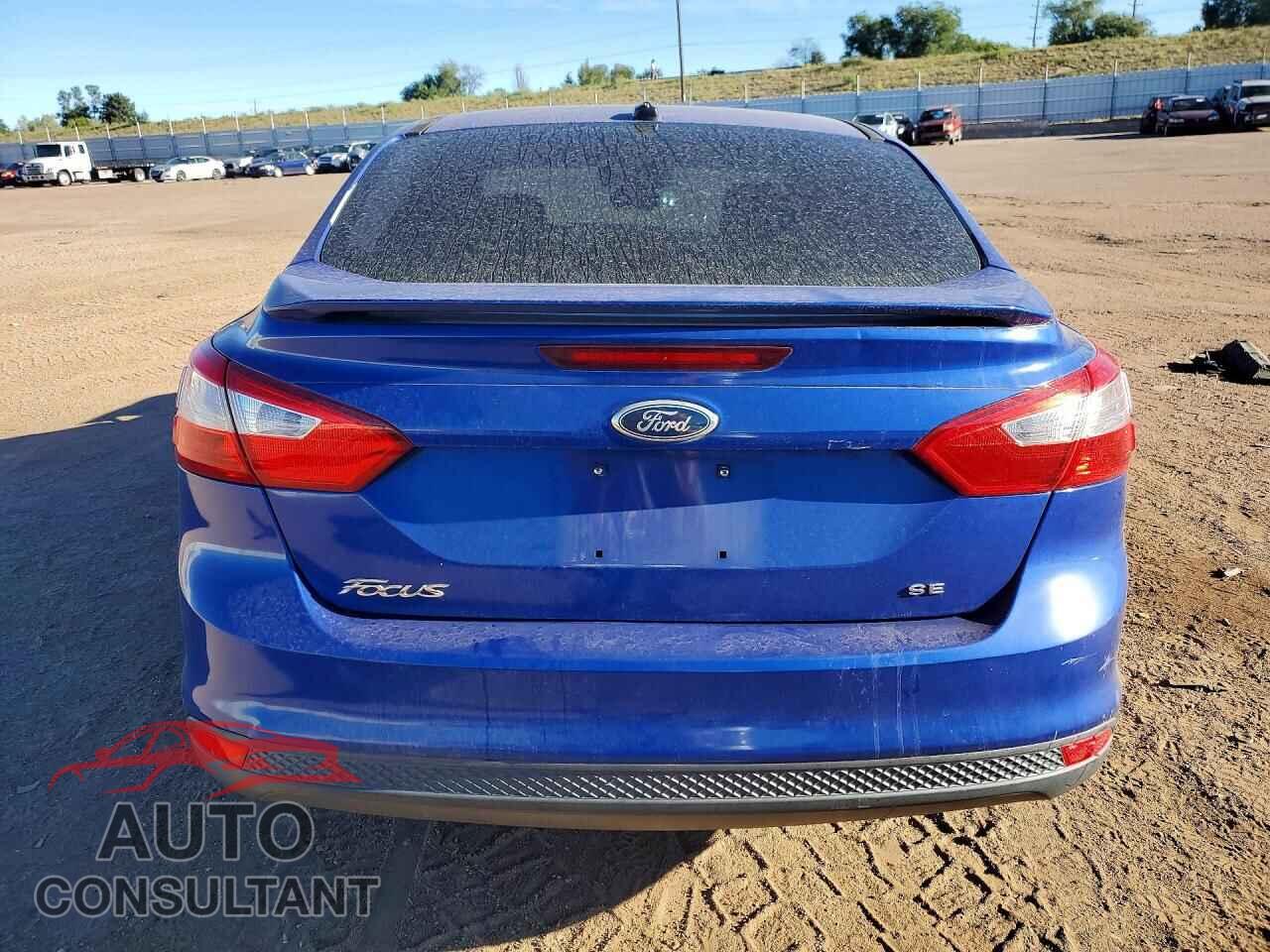 FORD FOCUS 2012 - 1FAHP3F23CL247255