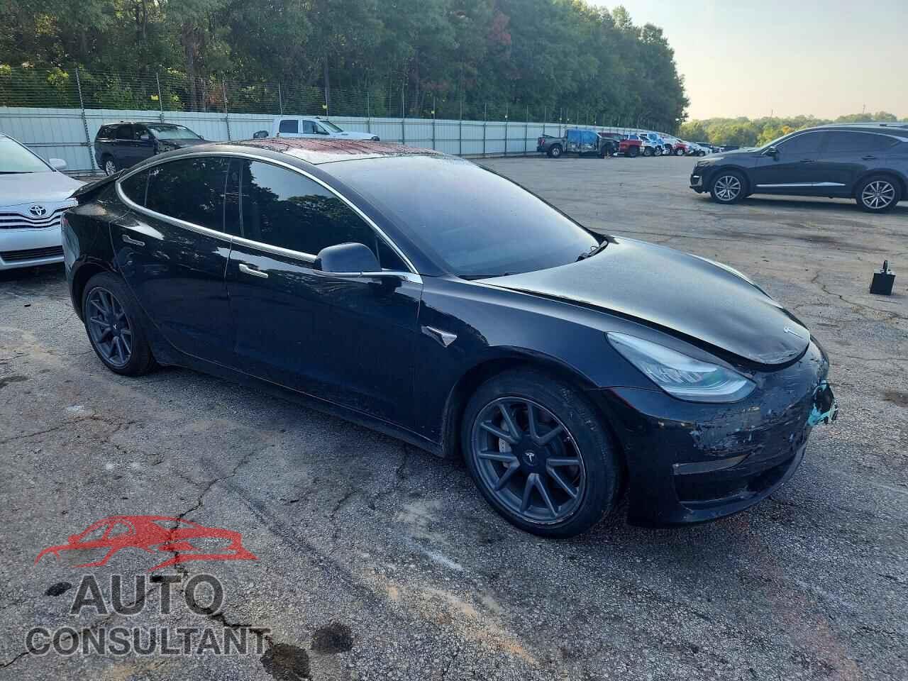 TESLA MODEL 3 2019 - 5YJ3E1EBXKF208535