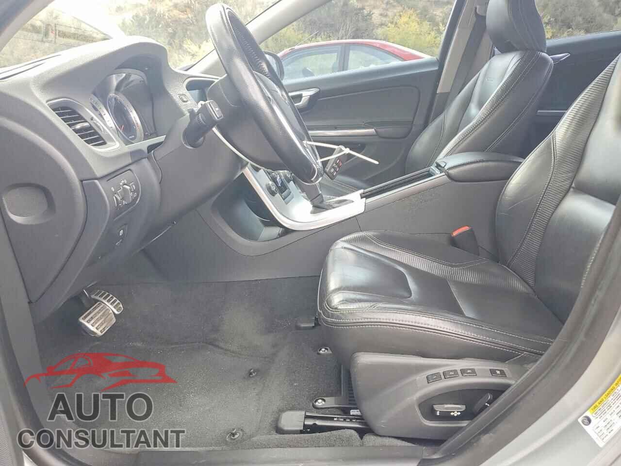 VOLVO S60 2013 - YV1902FH2D1231248