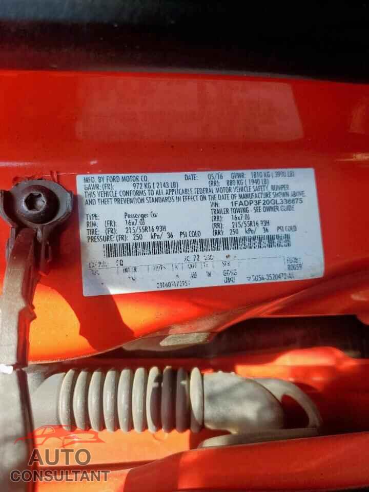 FORD FOCUS 2016 - 1FADP3F20GL338875