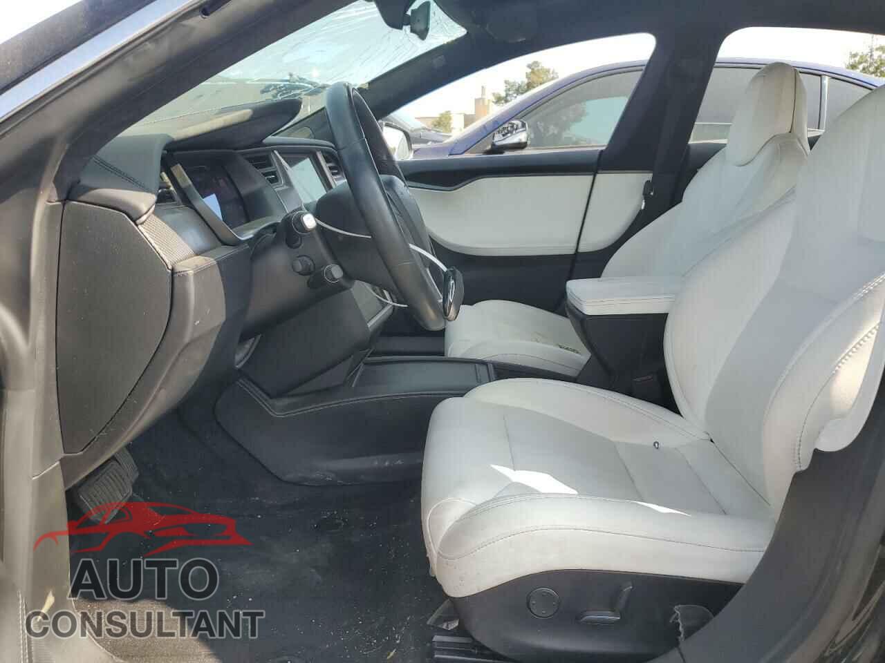 TESLA MODEL S 2018 - 5YJSA1E27JF282923