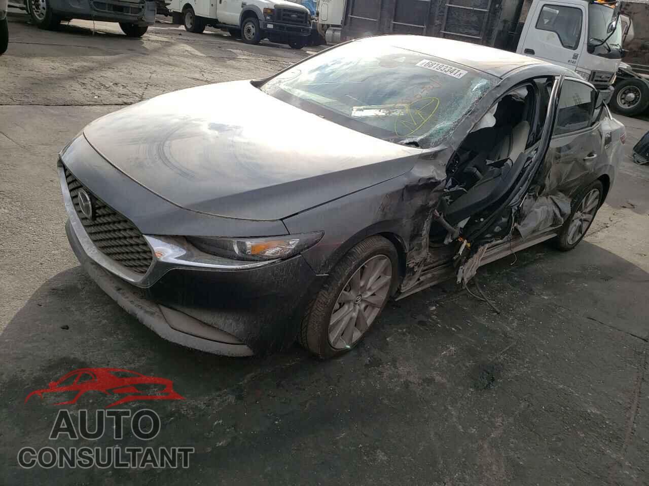 MAZDA 3 2021 - JM1BPABL3M1327896