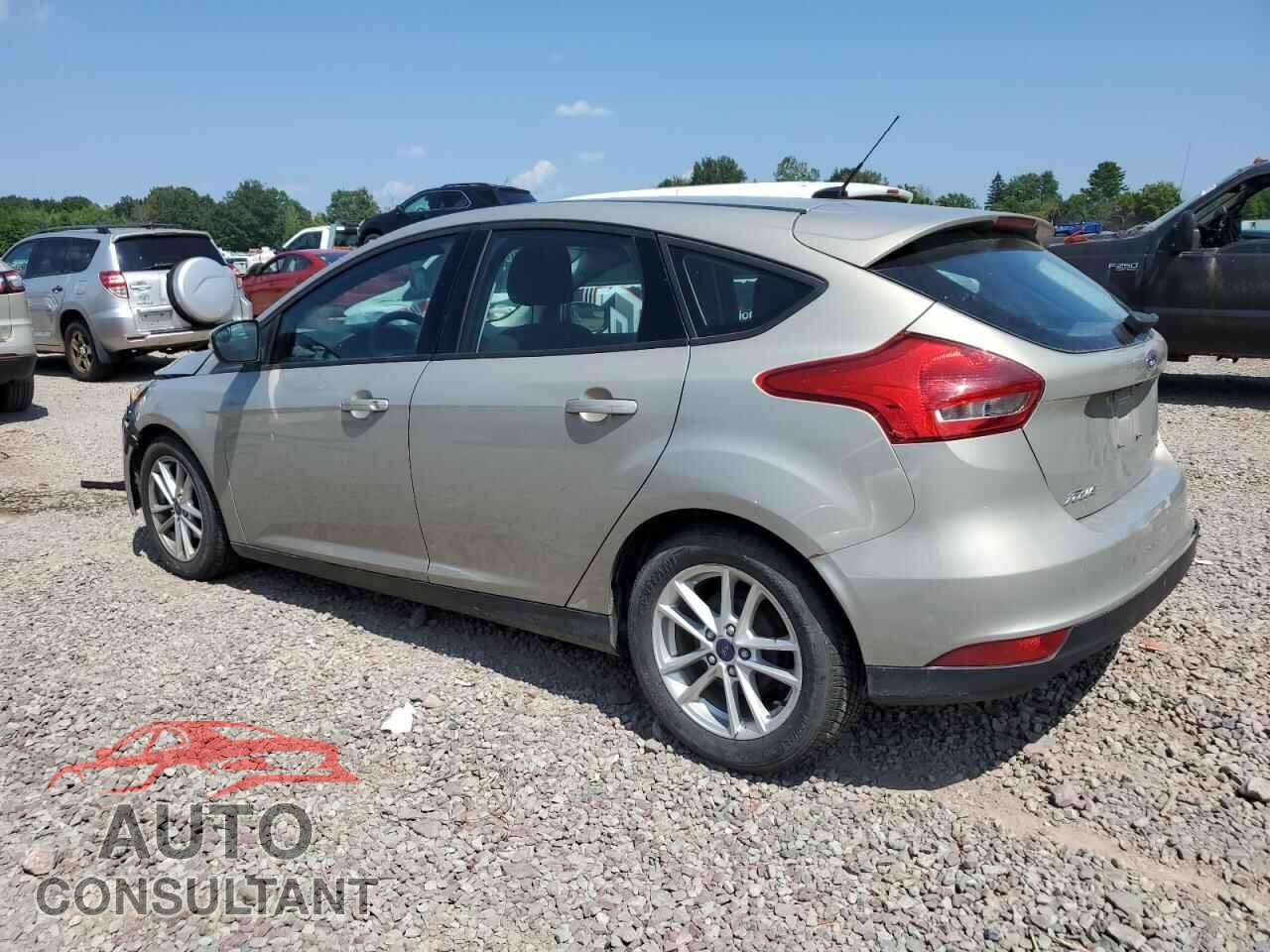FORD FOCUS 2015 - 1FADP3K24FL372208