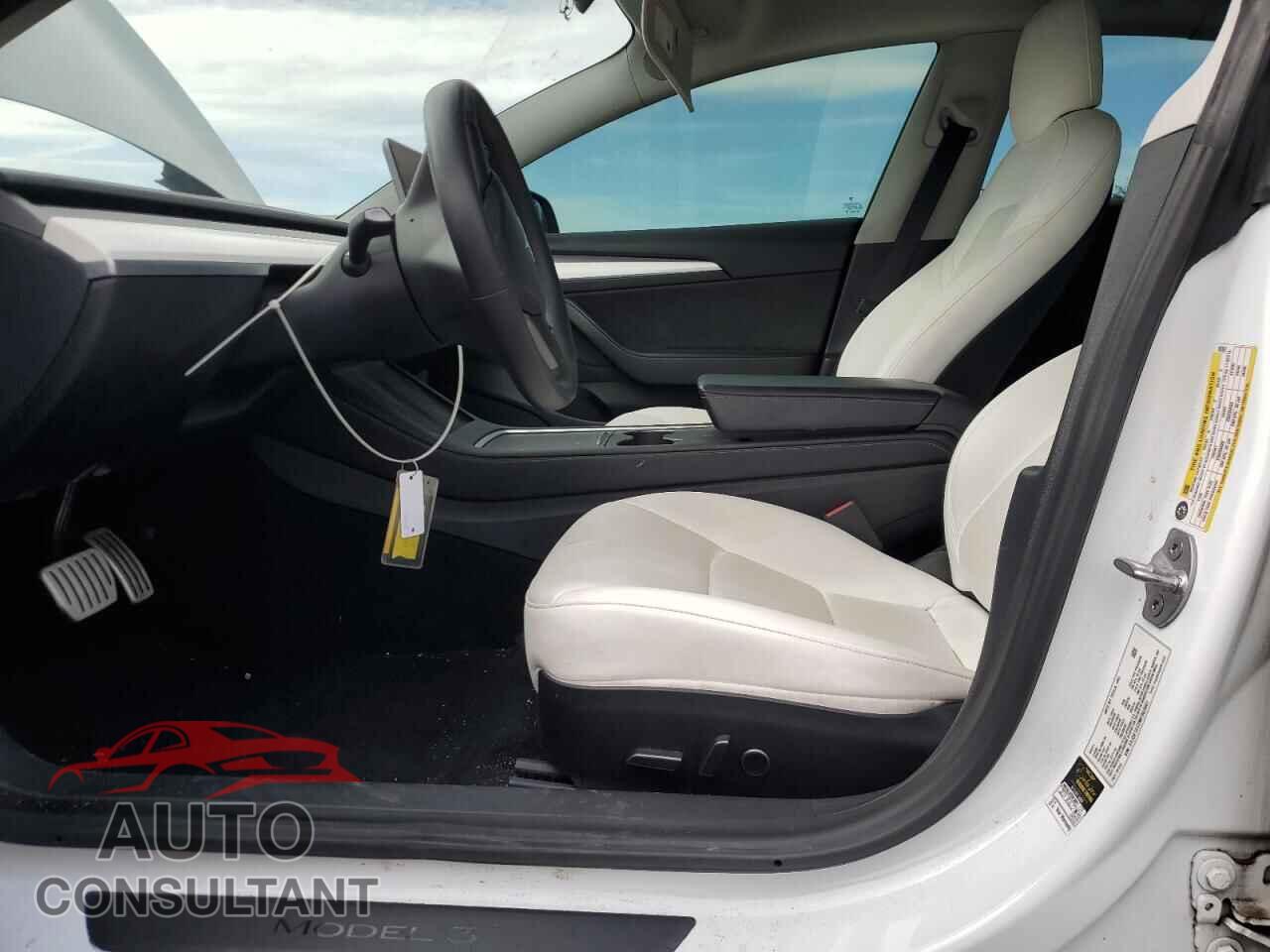 TESLA MODEL 3 2021 - 5YJ3E1EC2MF062661