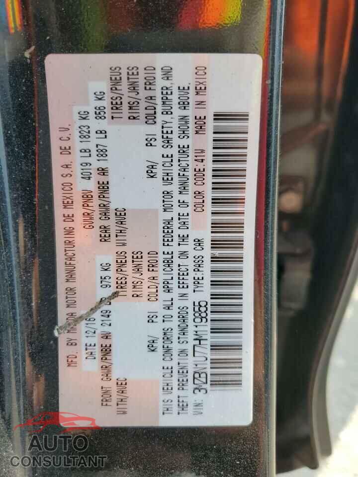 MAZDA 3 2017 - 3MZBN1U77HM119855