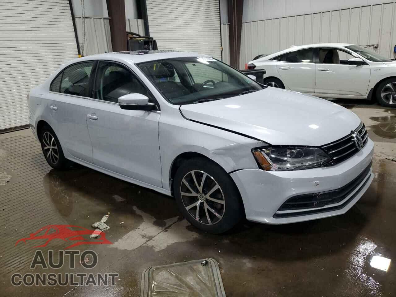 VOLKSWAGEN JETTA 2017 - 3VWDB7AJ7HM233259