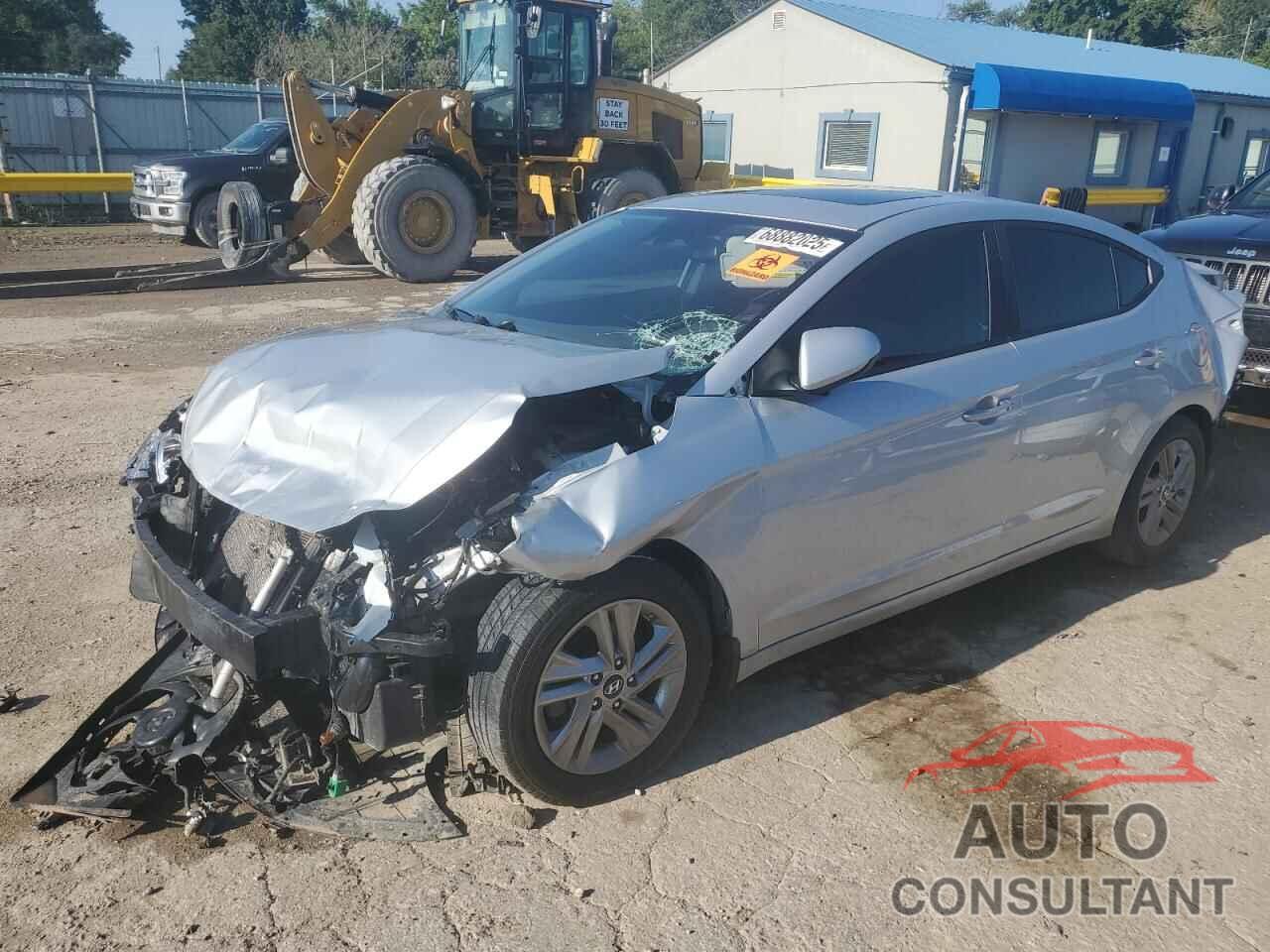 HYUNDAI ELANTRA 2019 - KMHD84LFXKU761546