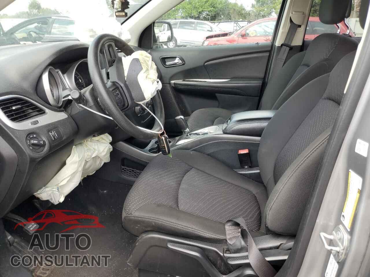 DODGE JOURNEY 2019 - 3C4PDCBB4KT796843